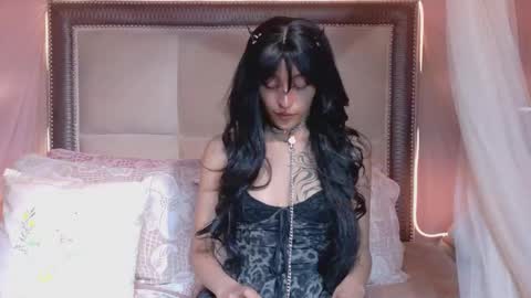 Valuu   online show from November 19, 1:00 pm