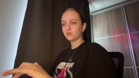 Snapshot of _velvetaura_ chatting on July 5, 1:07 pm Luna online show from July 5, 1:07 pm