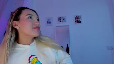   online show from January 9, 10:55 pm