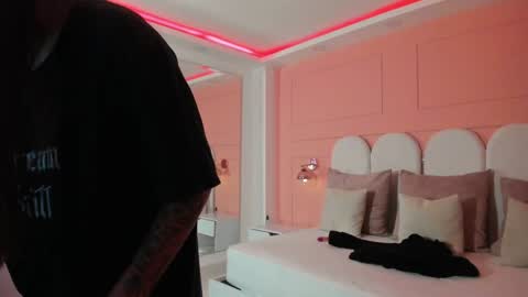 Snapshot of _vix555_ chatting on December 2, 9:50 pm Vix online show from December 2, 9:50 pm