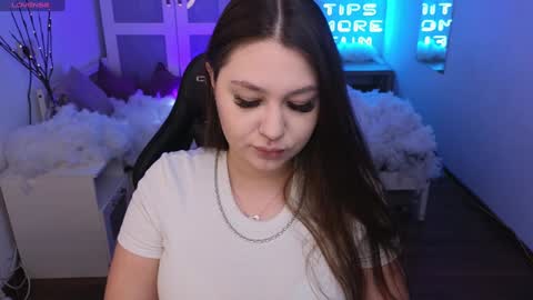 Snapshot of _wendy_evans_ chatting on January 7, 2:42 am Wendy online show from January 7, 2:42 am