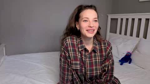 Snapshot of _wild_beauty_ chatting on November 7, 5:29 am _wild_beauty_ online show from November 7, 5:29 am