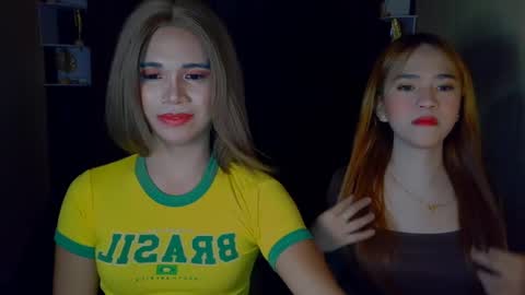 Snapshot of _xxlilly chatting on May 8, 9:58 am _xxlilly online show from May 8, 9:58 am