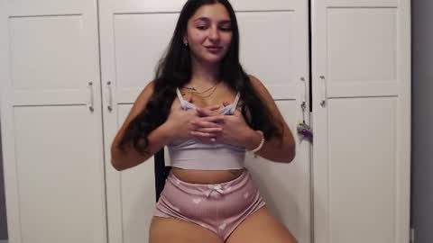 Snapshot of _your_love chatting on July 27, 10:17 pm Niki online show from July 27, 10:17 pm