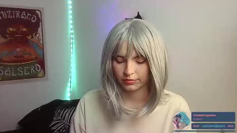 _yourcherrybomb online show from November 8, 1:17 am