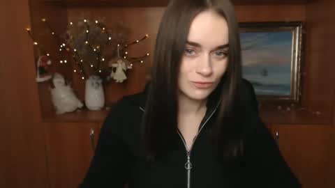 Snapshot of _yourgii chatting on February 14, 8:31 am Katherine online show from February 14, 8:31 am