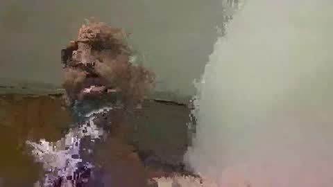 Snapshot of a02257661 chatting on June 9, 5:35 pm a02257661 online show from June 9, 5:35 pm