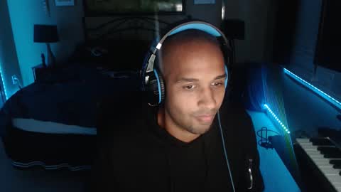 a4orce online show from November 18, 1:55 am