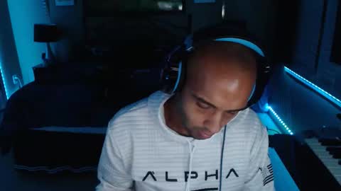 a4orce online show from March 17, 12:59 am