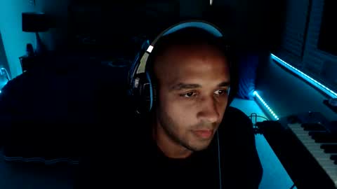 Snapshot of a4orce chatting on June 8, 1:28 am a4orce online show from June 8, 1:28 am