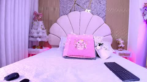 Aisha online show from November 21, 12:04 pm