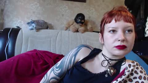 a_damn_good_coffee online show from October 1, 12:00 pm