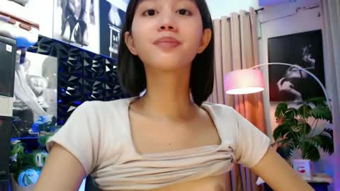 Lovely Yana  online show from March 17, 8:17 am