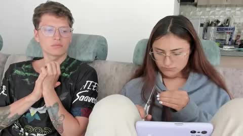 Snapshot of a_sexy_couple__ chatting on March 7, 7:49 pm A Sexy Couple online show from March 7, 7:49 pm