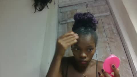 Snapshot of aadienne chatting on May 3, 10:27 pm aadienne online show from May 3, 10:27 pm