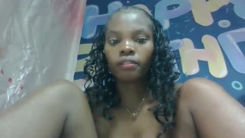 Snapshot of aadienne chatting on May 31, 6:09 pm aadienne online show from May 31, 6:09 pm