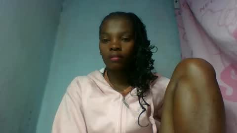 Snapshot of aadienne chatting on June 3, 8:25 pm aadienne online show from June 3, 8:25 pm