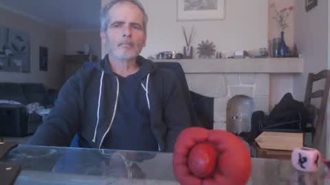 Snapshot of aalex1717 chatting on November 11, 7:08 am Aalex1717 online show from November 11, 7:08 am