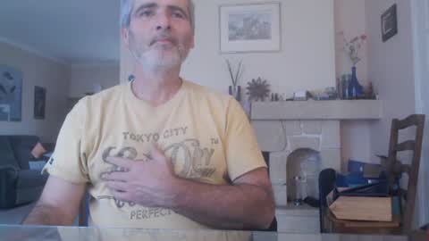 Snapshot of aalex1717 chatting on November 14, 8:13 am Aalex1717 online show from November 14, 8:13 am