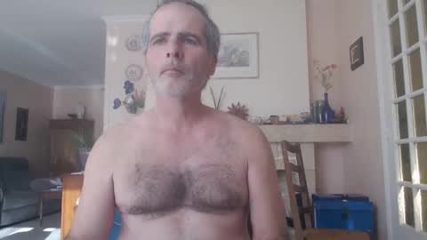 Snapshot of aalex1717 chatting on January 15, 11:04 am Aalex1717 online show from January 15, 11:04 am