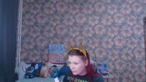 Snapshot of aalicebubble chatting on June 24, 6:51 pm Alice online show from June 24, 6:51 pm