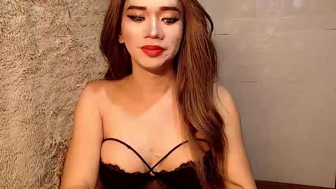 Snapshot of aaliyah04 chatting on October 23, 2:27 pm BERLAT online show from October 23, 2:27 pm