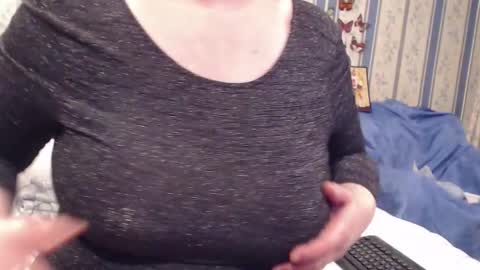 NINA online show from September 24, 8:23 pm