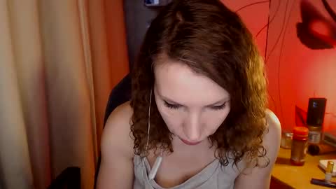 Snapshot of aamazingjoi chatting on January 19, 6:53 am Katie online show from January 19, 6:53 am