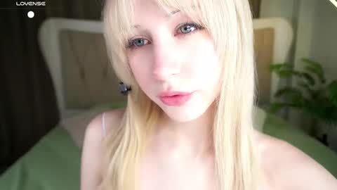 Amy online show from January 5, 5:27 pm