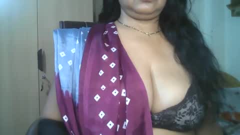 aaradhya_sexy_88 online show from January 15, 9:35 am