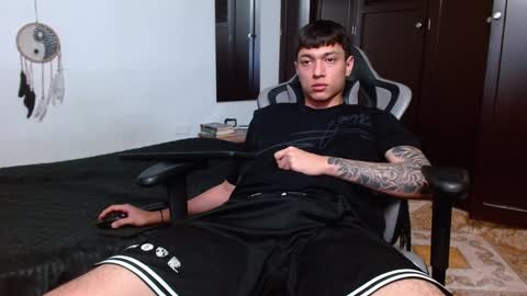 aarman online show from January 24, 11:12 pm