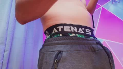 Aaron y Antonella online show from April 19, 8:44 pm