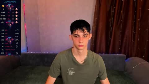 Aaron Bang online show from September 18, 10:45 pm