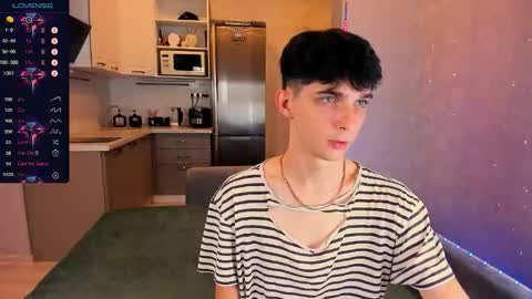 Aaron Bang online show from September 22, 12:23 am