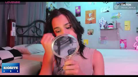 Aaron  online show from February 5, 3:22 am