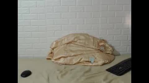 Snapshot of aaron_miller97 chatting on September 24, 7:39 pm Aaron Miller online show from September 24, 7:39 pm