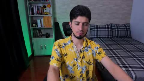 Aaron online show from September 13, 7:02 pm