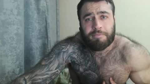 Snapshot of aaron_royal chatting on May 2, 4:23 pm Davin tayl online show from May 2, 4:23 pm