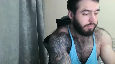 Snapshot of aaron_royal chatting on May 17, 4:58 pm Davin tayl online show from May 17, 4:58 pm
