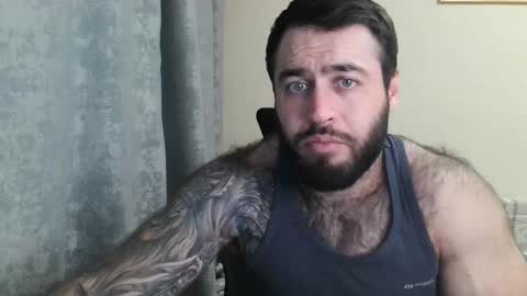 Snapshot of aaron_royal chatting on May 19, 4:13 pm Davin tayl online show from May 19, 4:13 pm