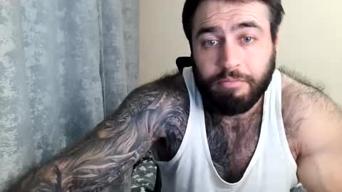 Snapshot of aaron_royal chatting on May 31, 3:30 pm Davin tayl online show from May 31, 3:30 pm