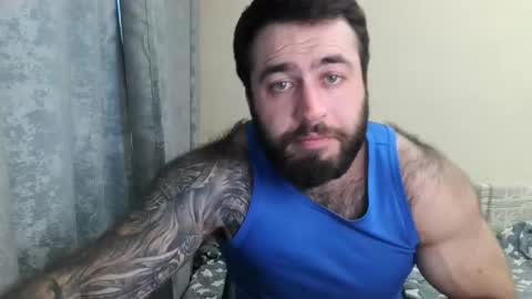 Snapshot of aaron_royal chatting on June 1, 3:36 pm Davin tayl online show from June 1, 3:36 pm