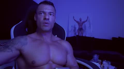 aaronblazee online show from May 7, 5:07 pm