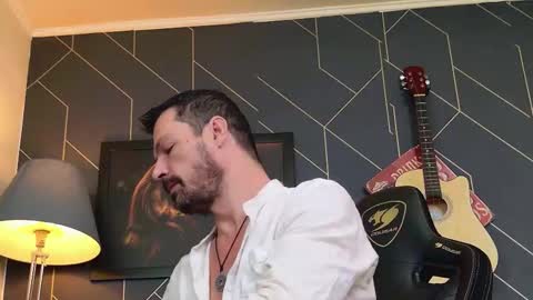 Aaron online show from December 20, 9:05 am