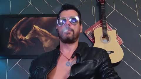 Aaron online show from March 3, 5:02 am