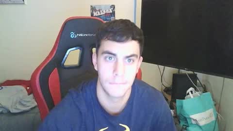 aaronlavine online show from November 17, 5:30 pm