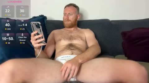 Snapshot of aaronstone_ chatting on September 11, 1:00 pm Scrufffypup online show from September 11, 1:00 pm