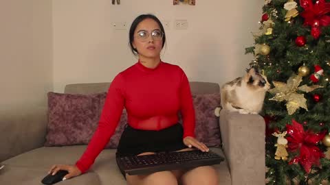 Snapshot of abbey_allen chatting on December 14, 12:01 am Abbey IG abby allenn 04 December Online at I will be on vacation dont forget me See you soon online show from December 14, 12:01 am