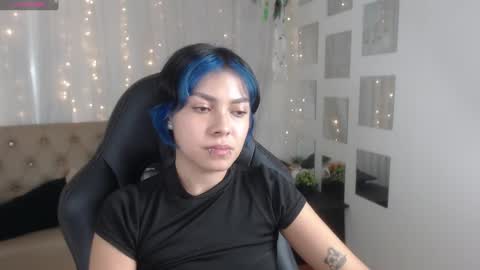 Abbi online show from December 11, 10:38 pm