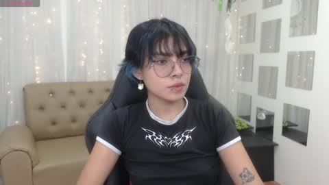 Abbi online show from December 20, 7:28 pm